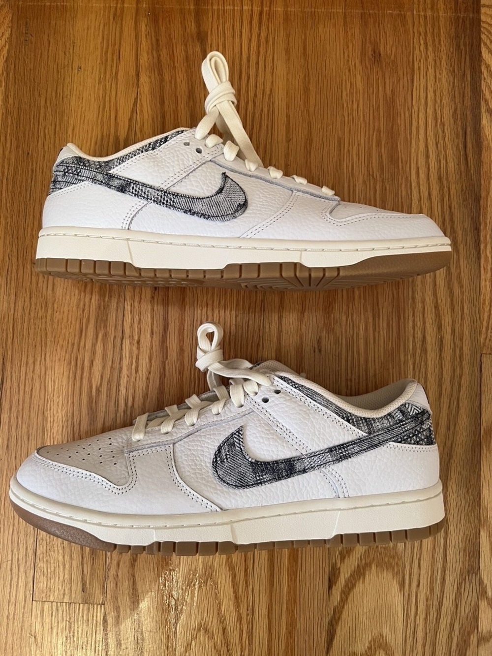 Nike Men's White Low-Top Sneakers with Black Swoosh